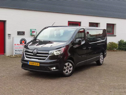RENAULT Trafic GBDC 2.0 Blue dCi 131pk L2H1 T29 Advance/ Dubbele schuifdeur/ Digitaal dashboard/ Parkeersensoren V+A/ Apple Carplay/ Direct leverbaar/ Origineel NL