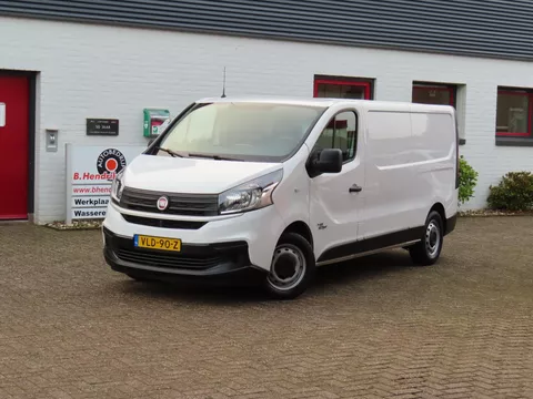 FIAT Talento 2.0 MJ EcoJet 145pk L2H1 Business Pro/ Trekhaak/ Vloerplaat/ Navigatie/ Apple Carplay/ DAB/ Cruise control/ Airco/ 1 Eigenaar/ Origineel NL/ NAP