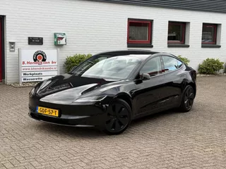 Tesla Model 3 Premium Long Range Dual Motor AWD/ SOH 95,2 procent/ Panoramadak/ Premium audio/ Warmtepomp/ 1 Eigenaar/ Origineel NL/ NAP