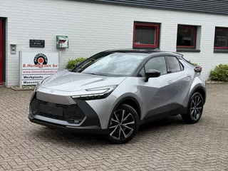 TOYOTA C-Hr 2.0 High Power PHEV 223pk CVT Dynamic/ Silver met zwart dak/ Apple Carplay/ Keyless entry/ Stuur + stoel verwarming/ Elektrische achterklep/ Camera