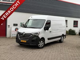 Renault Master GB 2.3 Blue dCi 150pk L2H2 T35 FWD Work Edition/ Trekhaak/ Vloer + wandplaat/ Camera achter/ Navigatie/ 1 Eigenaar/ Origineel NL/ NAP