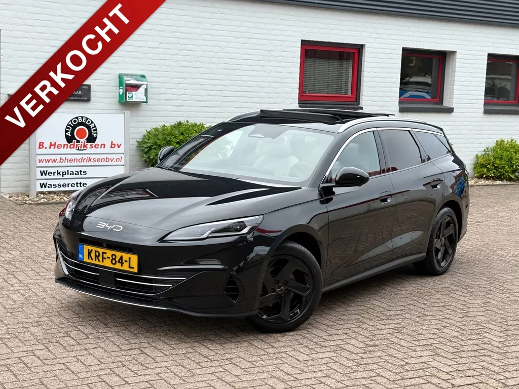 Byd Seal 6 Touring 1.5 DM-i 212PK PHEV Comfort/ Panoramadak/ 18 Inch/ Adaptieve cruise/ 360 Camera/ 8000 euro korting/ 100 KM elektrisch/ Nieuwe voorraad auto