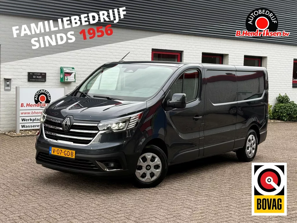 Renault Trafic GB 2.0 Blue dCi 150pk L2H1 T30 EDC Advance/ Camera achter/ Trekhaak/ Vloer + wand platen/ Led koplampen/ Apple Carplay/ 1 Eigenaar/ Origineel NL/ NAP