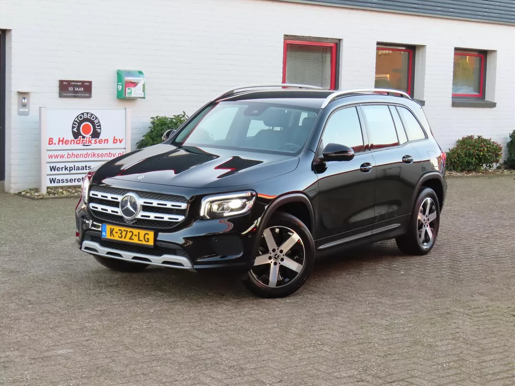 Mercedes GLB 200 163PK 7G-DCT Business Solution/ Apple Carplay/ Led koplampen/ DAB/ Navigatie/ Stoelverwarming/ Camera achter/ 1 Eigenaar/ Origineel NL/ NAP