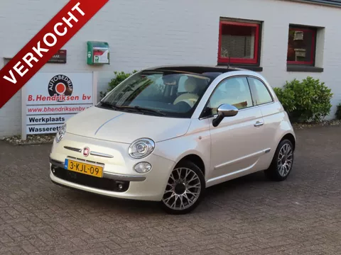 Fiat 500 0.9 85pk Twinair Turbo Lounge/ Lederen bekleding/ Panoramadak/ Parkeersensoren/ Climatronic/ Xenon verlichting/ 1 Eigenaar/ Origineel NL/ NAP