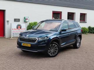 Skoda Kodiaq 1.5 TSI ACT 150pk DSG-7 Business Edition Plus/ 7 Zitplaatsen/ Panoramadak/ Lederen bekleding/ 19 Inch velgen/ Adaptieve cruise/ Trekhaak/ Keyless/ DAB