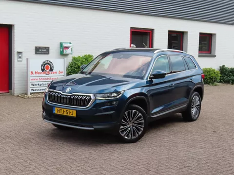 Skoda Kodiaq 1.5 TSI ACT 150pk DSG-7 Business Edition Plus/ 7 Zitplaatsen/ Panoramadak/ Lederen bekleding/ 19 Inch velgen/ Adaptieve cruise/ Trekhaak/ Keyless/ DAB