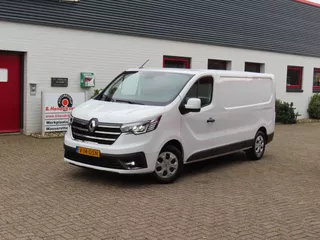 RENAULT Trafic GB 2.0 Blue dCi 110pk L2H1 T30 Work Edition/ Trekhaak/ All season banden/ Vloer + wandplaten/ Apple Carplay/ Cruise/ 1 Eigenaar/ Origineel NL/ NAP