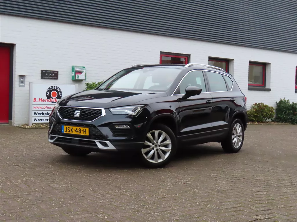 Seat Ateca 1.5 EcoTSI 150pk Style Business Intense/ Elektrische achterklep/ Keyless entry/ Stuur + stoelverwarming/ Adaptieve cruise control/ DAB/ Apple Carplay
