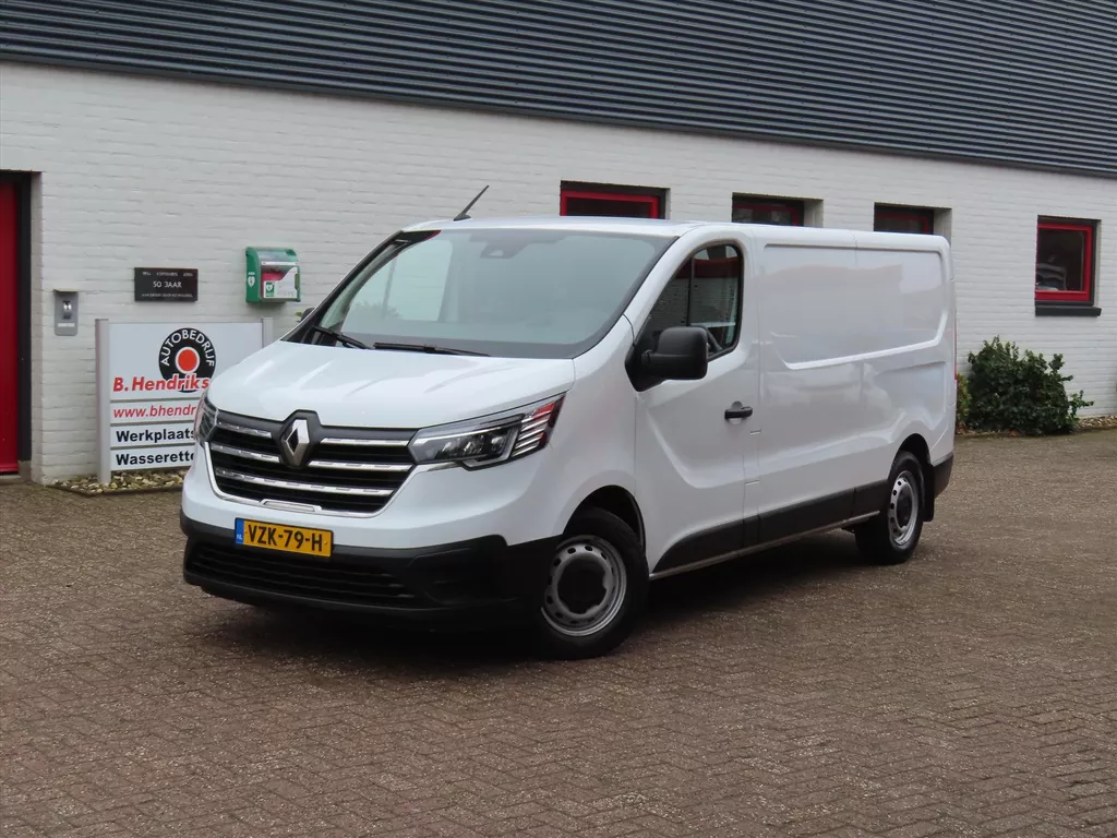 Renault Trafic GB 2.0 Blue dCi 150pk L2H1 T30 Comfort/ Apple Carplay/ DAB/ Led koplampen/ PDC/ 3 Zitplaatsen/ Vloer en wand platen/ 1 Eigenaar/ Origineel NL/ NAP