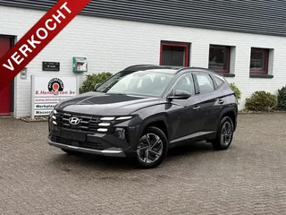 HYUNDAI Tucson 1.6 T-GDi PHEV 252pk 2WD Aut Comfort/ Nieuwe voorraad auto met 8500 euro voordeel/ Adaptieve cruise/ Apple Carplay/ DAB/ Stoel + stuur verwarming