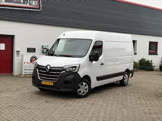 Renault Master GB 2.3 Blue dCi 150pk L2H2 T35 FWD Work Edition/ Trekhaak/ Vloer + wandplaat/ Camera achter/ Navigatie/ 1 Eigenaar/ Origineel NL/ NAP