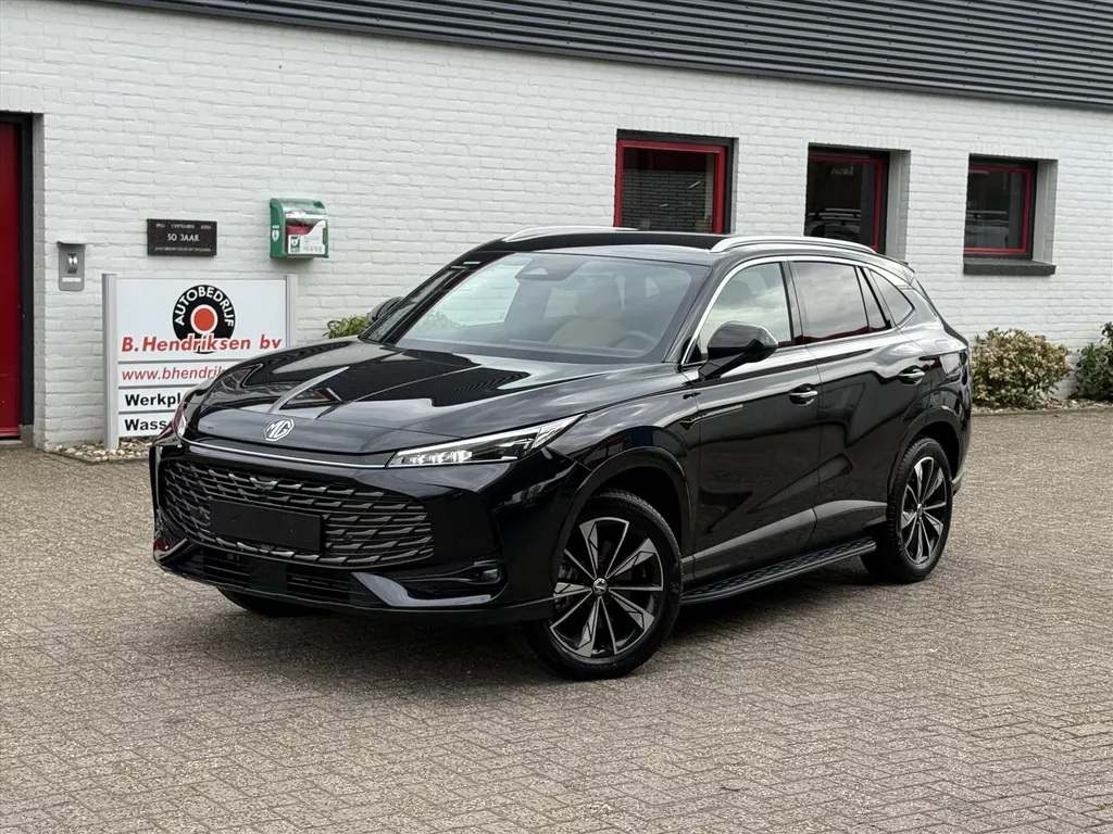 MG Hs 1.5T GDI PHEV Aut Comfort/ Nieuwe voorraad auto/ Beige interieur/ 100 KM elektrisch bereik/ Camera achter/ Apple Carplay/ Keyless entry