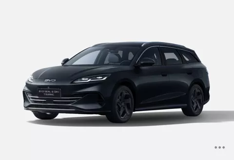 Byd Seal 6 Touring 1.5 DM-i 212PK PHEV Comfort/ Panoramadak/ 18 Inch/ Adaptieve cruise/ 360 Camera/ 7000 euro korting/ 100 KM elektrisch/ Nieuwe voorraad auto