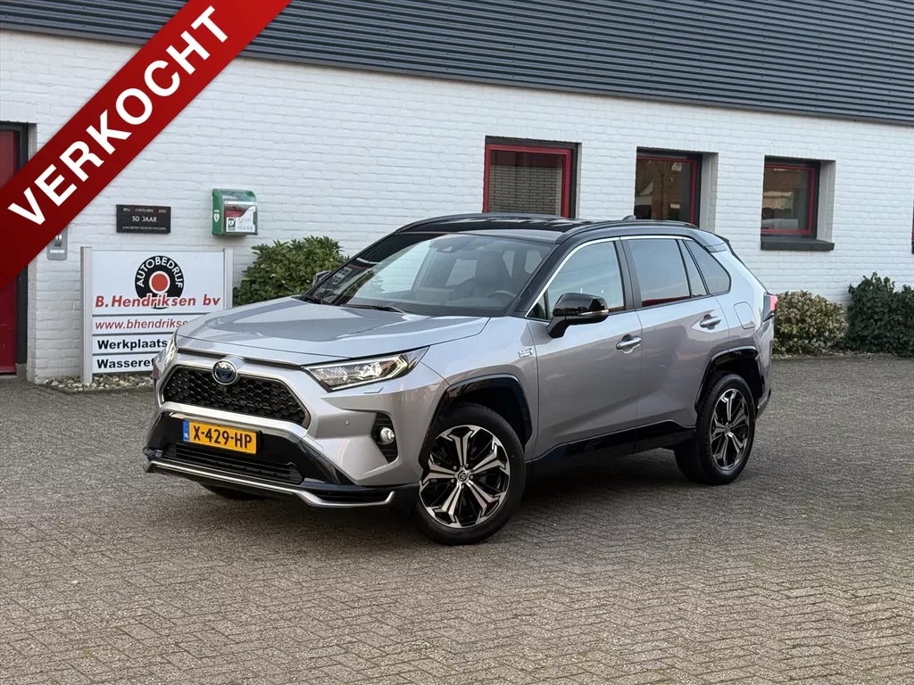 Toyota RAV4 2.5 Plug-in Hybrid 306pk CVT AWD Bi-Tone Plus/ SOH 97,4%/ Apple Carplay/ JBL premium audio/ Keyless/ Stoel koeling + verwarming/ Dealer onderhouden