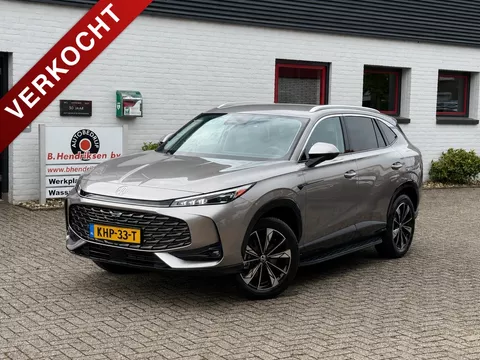 MG Hs 1.5T GDI PHEV Aut Comfort/ Nieuwe voorraad auto/ 100 KM elektrisch bereik/ Camera achter/ Apple Carplay/ Keyless entry