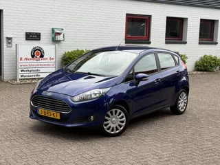 Ford Fiesta 1.25 82pk 5D Trend/ All season banden/ Airco/ Bluetooth/ Distributieriem vervangen