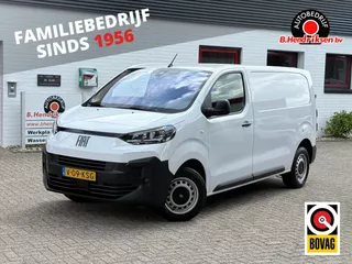 Fiat Scudo GB 1.5 Diesel 120pk L2/ Trekhaak/ 3 Zitplaatsen/ Camera achter/ Apple Carplay/ Vloer + wand platen/ Origineel NL/ NAP
