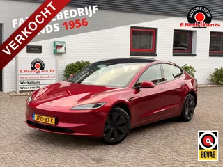 TESLA Model 3 Long Range RWD/ 750KM WLTP/ December 2025/ Camera voor/ Knipperlicht hendel/ Warmtepomp/ 1 Eigenaar/ Origineel NL/ NAP
