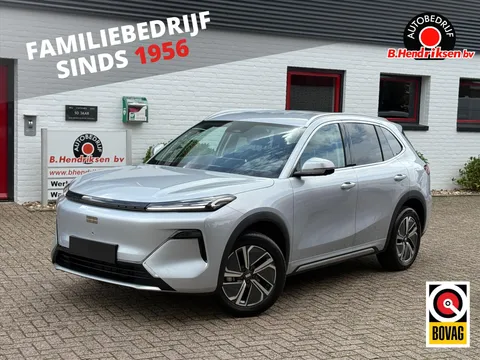 Geely Starray Em-I 1.5 Pro 262 PK Plug in Hybrid/ Nieuwe voorraad auto/ 83 KM elektrisch/ Adaptieve cruise/ Stuur + stoelverwarming/ Leder/ 360 Camera/ Apple Carplay