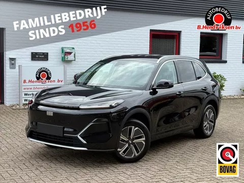Geely Starray Em-I 1.5 Pro 262 PK Plug in Hybrid/ Nieuwe voorraad auto/ 83 KM elektrisch/ Adaptieve cruise/ Stuur + stoelverwarming/ Leder/ 360 Camera/ Apple Carplay