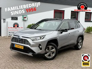 Toyota RAV4 2.5 Hybrid 218pk CVT Bi-Tone/ Alarm klasse 3/ Afneembare trekhaak/ All season banden/ Apple Carplay/ Adaptieve cruise/ 1 Eigenaar/ Origineel NL/ NAP