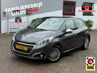 Peugeot 208 1.2 Puretech 82pk 5D Blue Lease Executive/ Apple Carplay/ Navigatie/ DAB/ Cruise control/ Parkeersensoren/ Lichtmetalen velgen/ Origineel NL/ NAP
