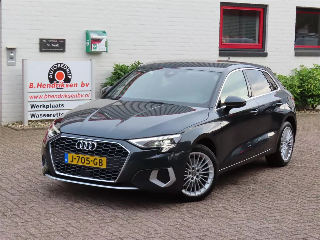 Audi A3 Sportback 35 TFSI 150pk S-tronic Business Edition/ Led koplampen/ Apple Carplay/ Navigatie/ DAB/ Virtual Cockpit/ 1 Eigenaar/ Origineel NL/ NAP