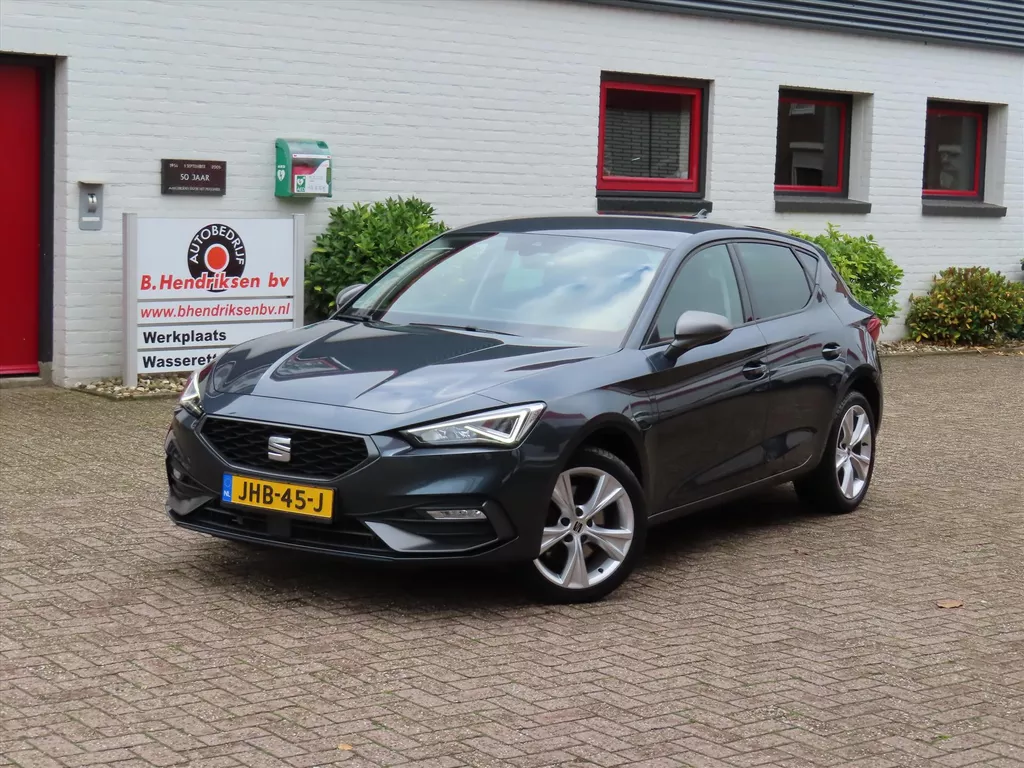 SEAT Leon 1.4 TSI e-Hybrid PHEV 204pk DSG-6 FR Business Intense/ SOH 98%/ Stuur + stoelverwarming/ Adaptieve cruise/ DAB/ Dealer onderhouden