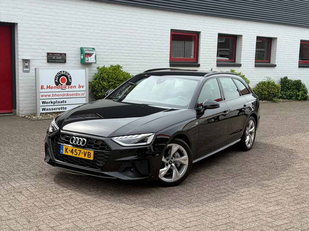 Audi A4 Avant 2.0 TFSI 211pk quattro S Edition/ Premium sportstoelen met massage/ Adaptieve demping/ Bang & Olufsen sound/ Matrix LED/ 1 Eigenaar/ Origineel NL/ NAP Audi A4 Avant 2.0 TFSI 211pk quattro S Edition/ Premium sportstoelen met massage/ Adaptieve demping/ Bang & Olufsen sound/ Matrix LED/ 1 Eigenaar/ Origineel NL/ NAP