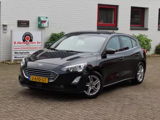 Ford Focus 1.0 EcoBoost 100pk Trend Edition Business/ All season banden/ Led koplampen/ Parkeersensoren V+A/ Apple Carplay/ Navi/ 1 Eigenaar/ Origineel NL/  NAP