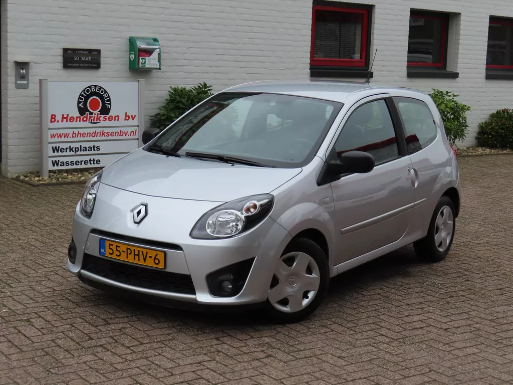 Renault Twingo 1.2 16V Dynamique/ Airco/ Cruise control/ Bumpers in kleur/ Origineel NL/ NAP