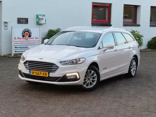 Ford Mondeo Wagon 2.0 HEV 187pk eCVT Titanium/ Parelmoer wit/ Adaptieve cruise/ Keyless entry/ Camera achter/ Navi/ DAB/ Apple Carplay/ 1 Eigenaar/ Origineel NL/ NAP