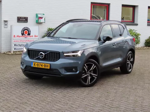 VOLVO Xc40 T5 Twin Engine 262pk Geartronic R-Design/ Trekhaak/ Adaptieve cruise/ Navi /Harman & Kardon sound/ DAB/ Apple Carplay/ 1 Eigenaar/ Origineel NL/ NAP