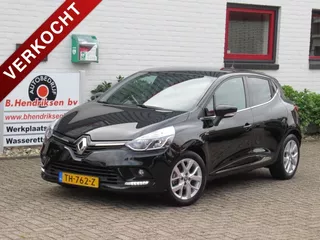 Renault Clio TCe 90pk Limited/ Trekhaak/ Keyless entry/ Navigatie/ Parkeersensoren/ Lichtmetalen velgen/ Origineel NL/ NAP