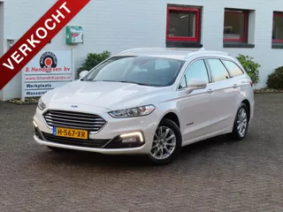 Ford Mondeo Wagon 2.0 HEV 187pk eCVT Titanium/ Parelmoer wit/ Adaptieve cruise/ Keyless entry/ Camera achter/ Navi/ DAB/ Apple Carplay/ 1 Eigenaar/ Origineel NL/ NAP