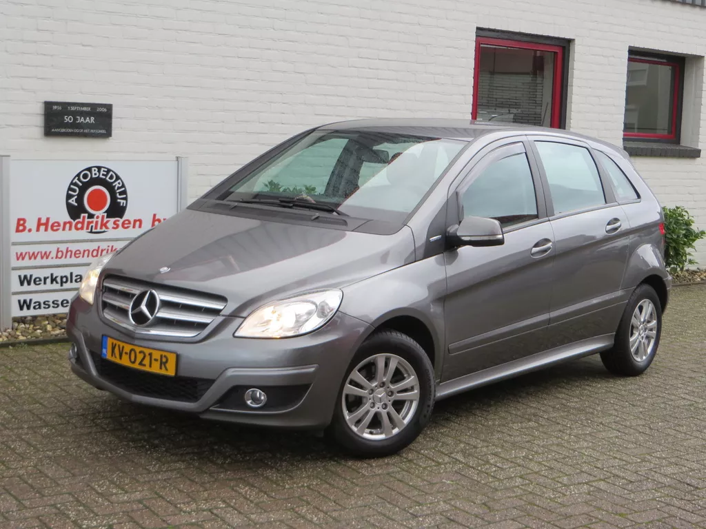 Mercedes B-Klasse B160 BlueEFFICIENCY Business Class/ Trekhaak/ Stoelverwarming/ All season banden/ Airco
