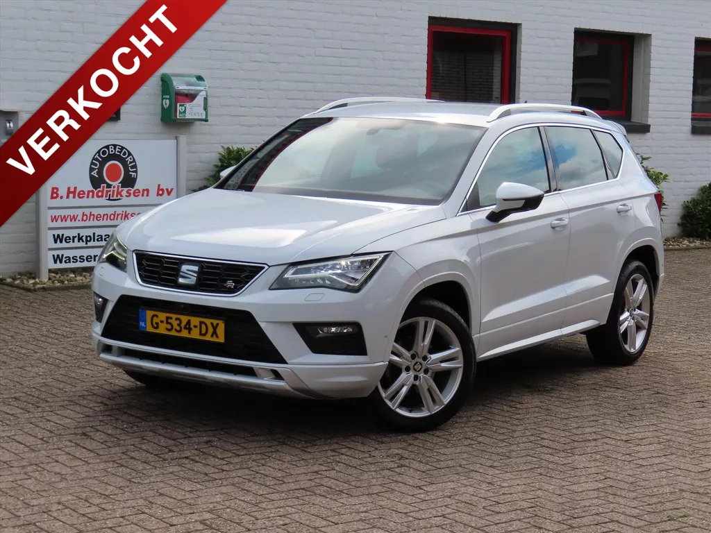 SEAT Ateca 1.5 EcoTSI 150pk FR Business Intense/ Parelmoer wit/ Trekhaak/ Keyless entry/ Apple Carplay/ Navi/ Stoelverwarming/ 1 Eigenaar/ Origineel NL/ NAP