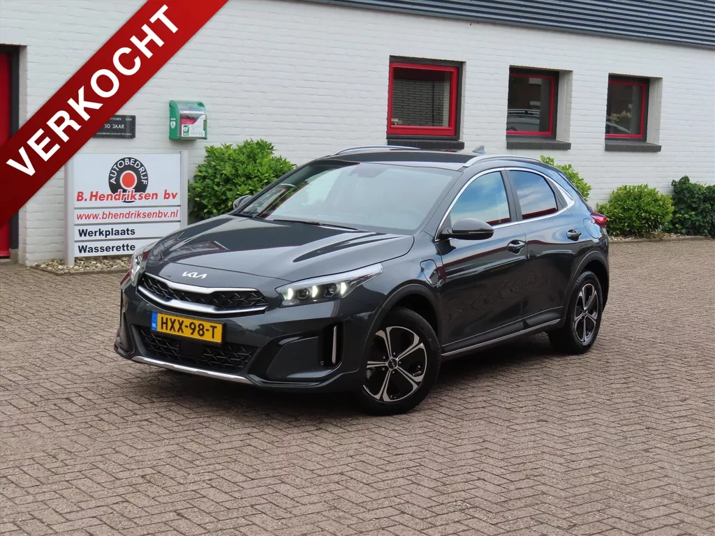 KIA Xceed 1.6 GDi PHEV 141pk DCT6 DynamicPlusLine/ Nieuwe auto met 8000 euro voordeel/ Keyless entry/ Apple Carplay/ Stuur + stoelverwarming/ Adaptieve cruise
