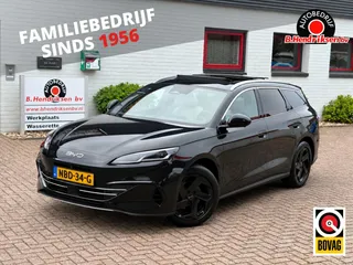 Byd Seal 6 Touring 1.5 DM-i 212PK PHEV Comfort/ Panoramadak/ 18 Inch/ Adaptieve cruise/ 360 Camera/ 8000 euro korting/ 100 KM elektrisch/ Nieuwe voorraad auto