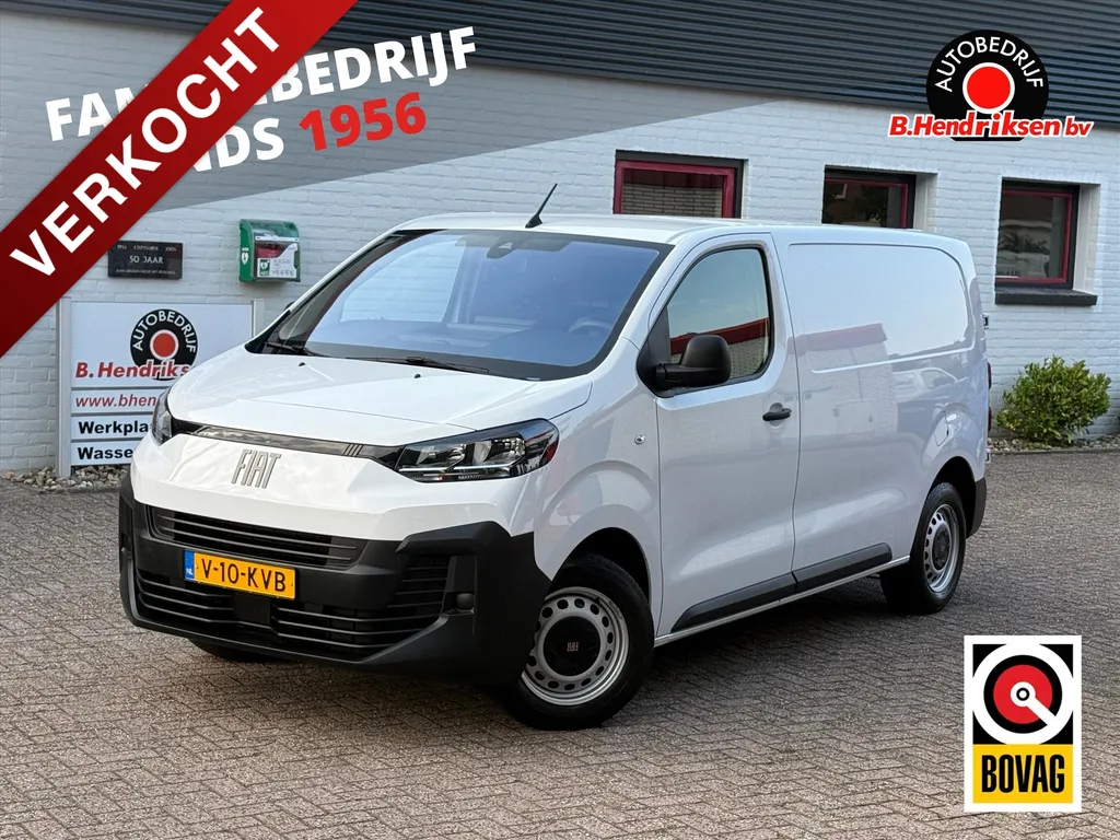 Fiat Scudo GB 1.5 Diesel 120pk L2/ Trekhaak/ 3 Zitplaatsen/ Camera achter/ Apple Carplay/ Vloer + wand platen/ Origineel NL/ NAP